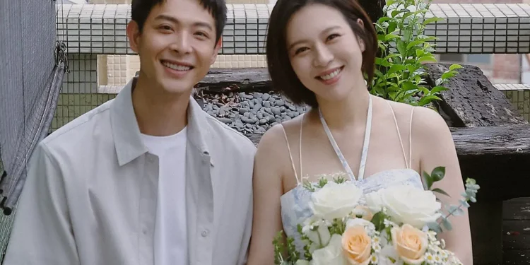 Simon Lian dan Esther Liu Pakai ChatGPT untuk Menentukan Nama Anak