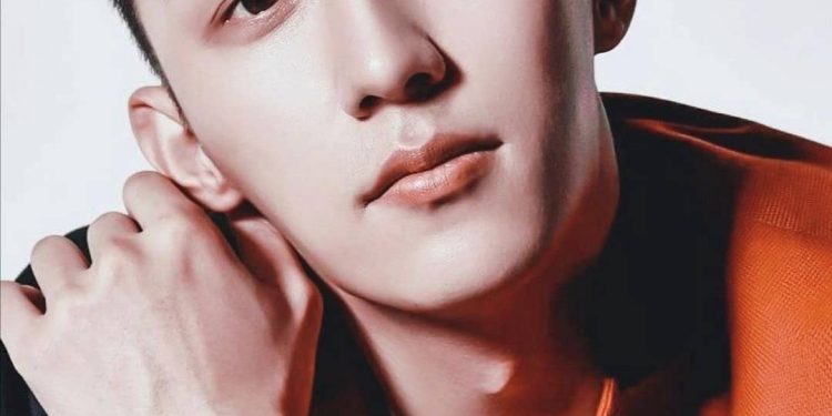 Johnny Huang Jadi Selebriti China Pertama yang Terbuka Umumkan Wisata Antariksa