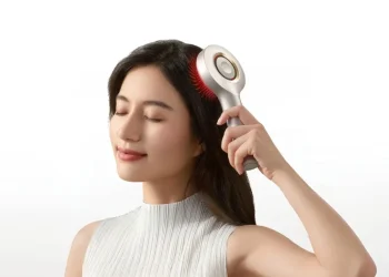 Xiaomi Rilis Sisir Pijat Pintar dengan Graphene dan Lampu Merah