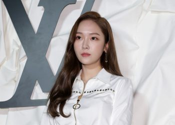 Bikin Fans Terharu, Jessica Jung Nyanyikan Lagu SNSD Lagi Setelah Lebih dari 10 Tahun